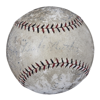 1925 New York Yankees Team Signed ONL Heydler Baseball With 16 Signatures Including a Rookie Gehrig Signature, Ruth, Hoyt & Combs & Includes Original Spalding Baseball Box (PSA/DNA, JSA & SGC)
